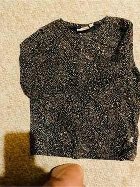 WHEAT size 5 Black Floral Dot Long Sleeve Top